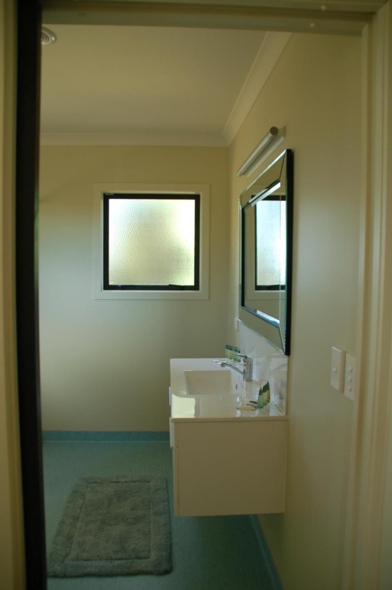 Kohinui Glade Holiday Cottage Parua Bay ภายนอก รูปภาพ