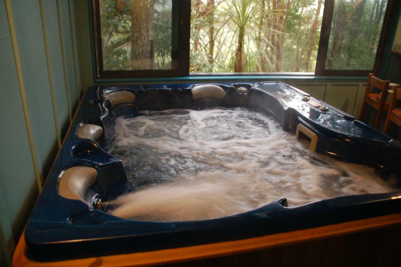 Kohinui Glade Holiday Cottage Parua Bay ภายนอก รูปภาพ